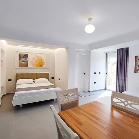 Comfort Villa Vlorë 外观 照片