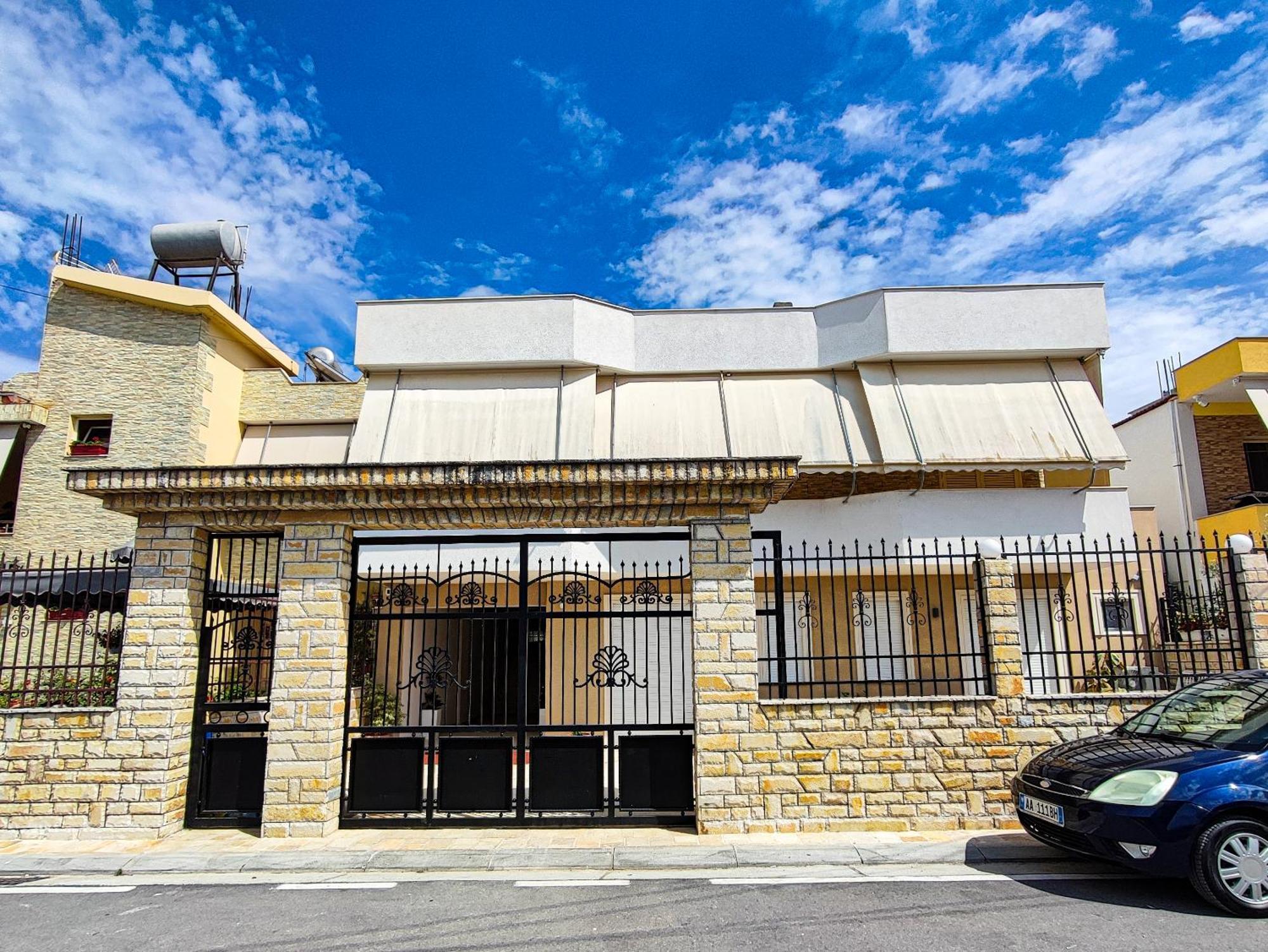 Comfort Villa Vlorë 外观 照片
