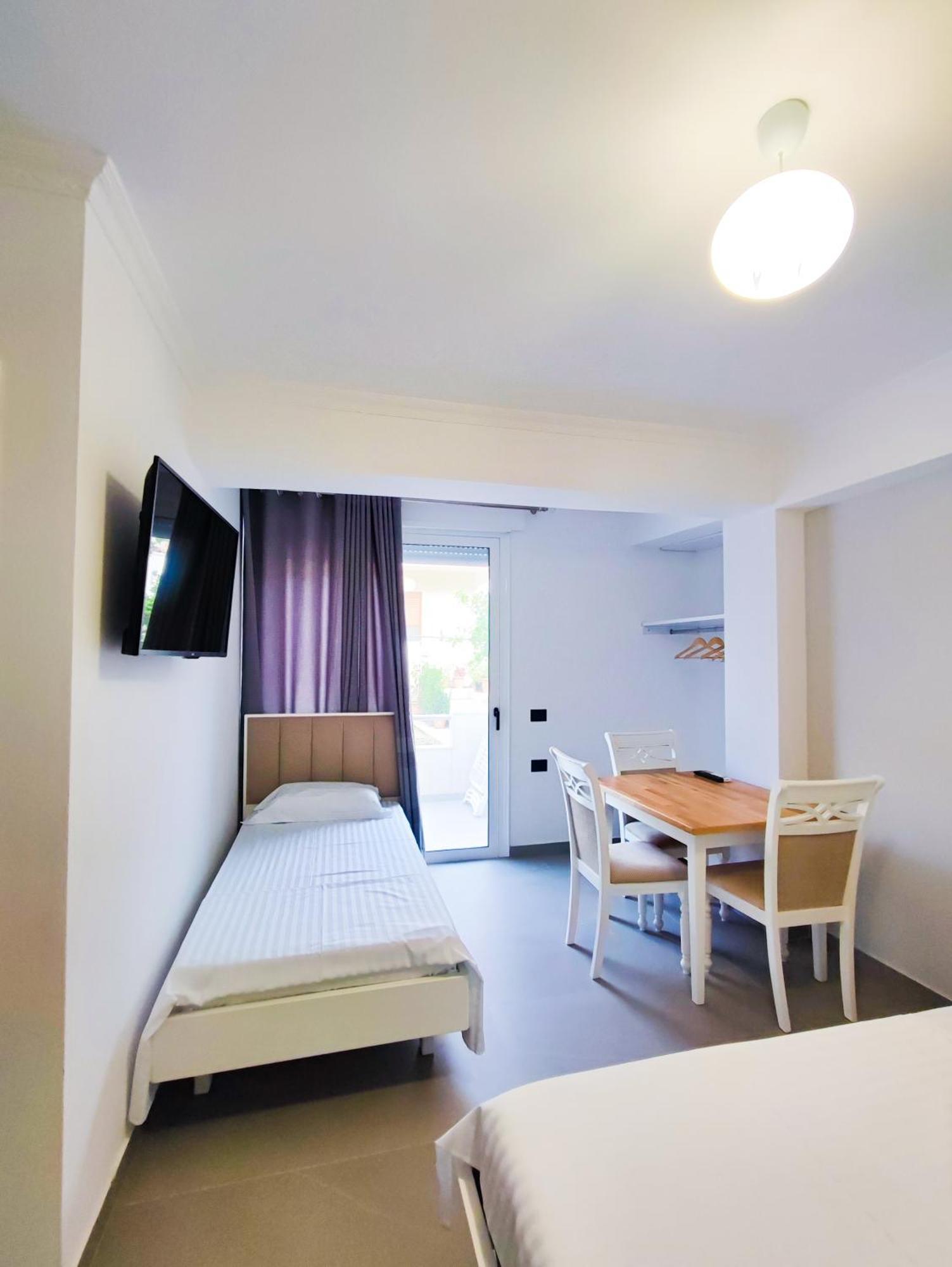 Comfort Villa Vlorë 外观 照片